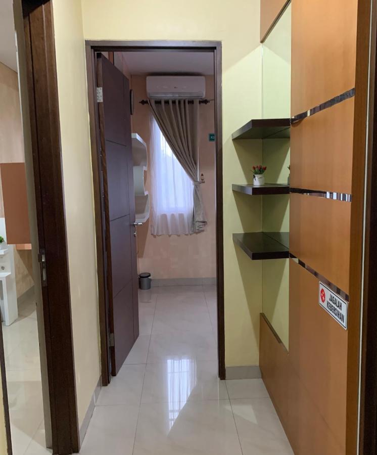 Platinum Setramurni Guest House Bandung 3Br Экстерьер фото