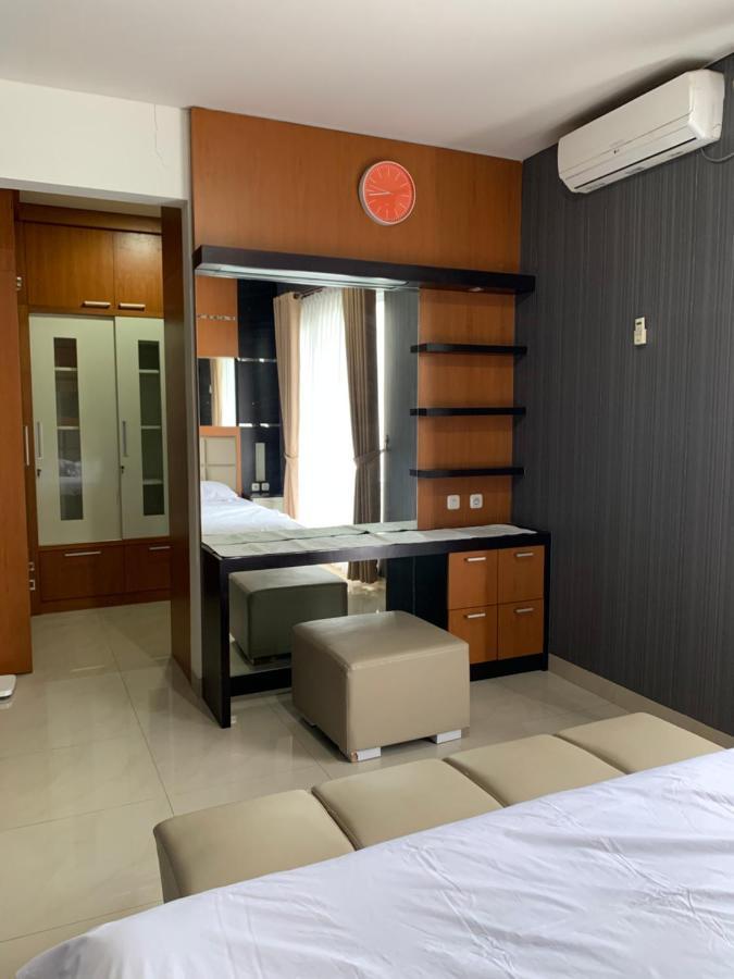 Platinum Setramurni Guest House Bandung 3Br Экстерьер фото